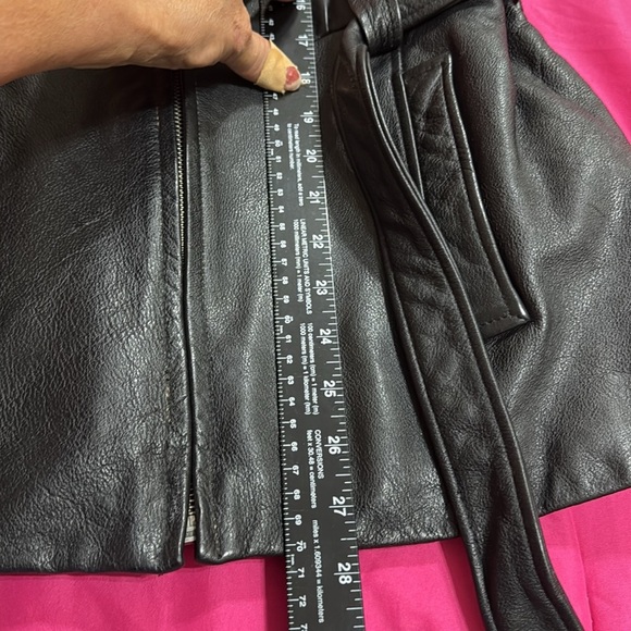 (P1) Kathy Ireland Jacket Black genuine leather belted coat, size S - Picture 8 of 15
